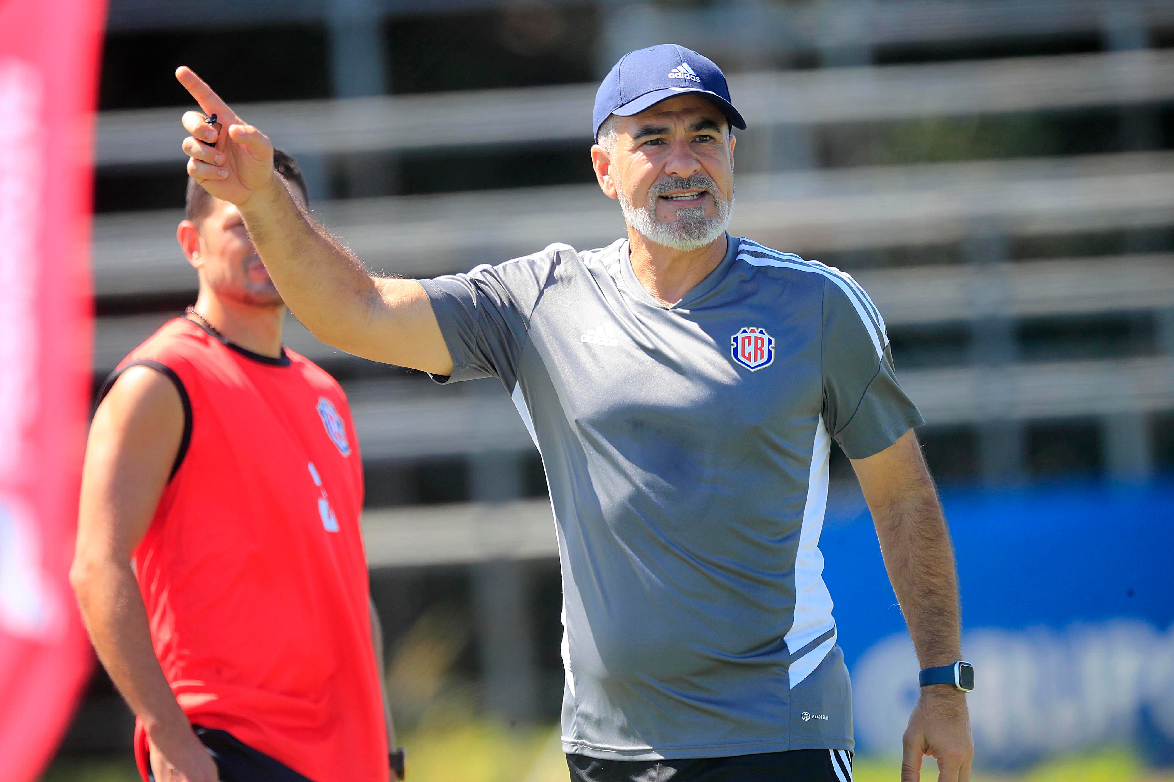 08/01/20023 Proyecto Gol. Los árbitros empezaron, este lunes por la mañana, su pretemporada de entrenamientos como parte de la preparación para poder dirigir el Torneo de Clausura, de la Liga Promérica. Las prácticas las dirigió Horacio Elizondo, coordinador del arbitraje en el fútbol de Costa Rica.