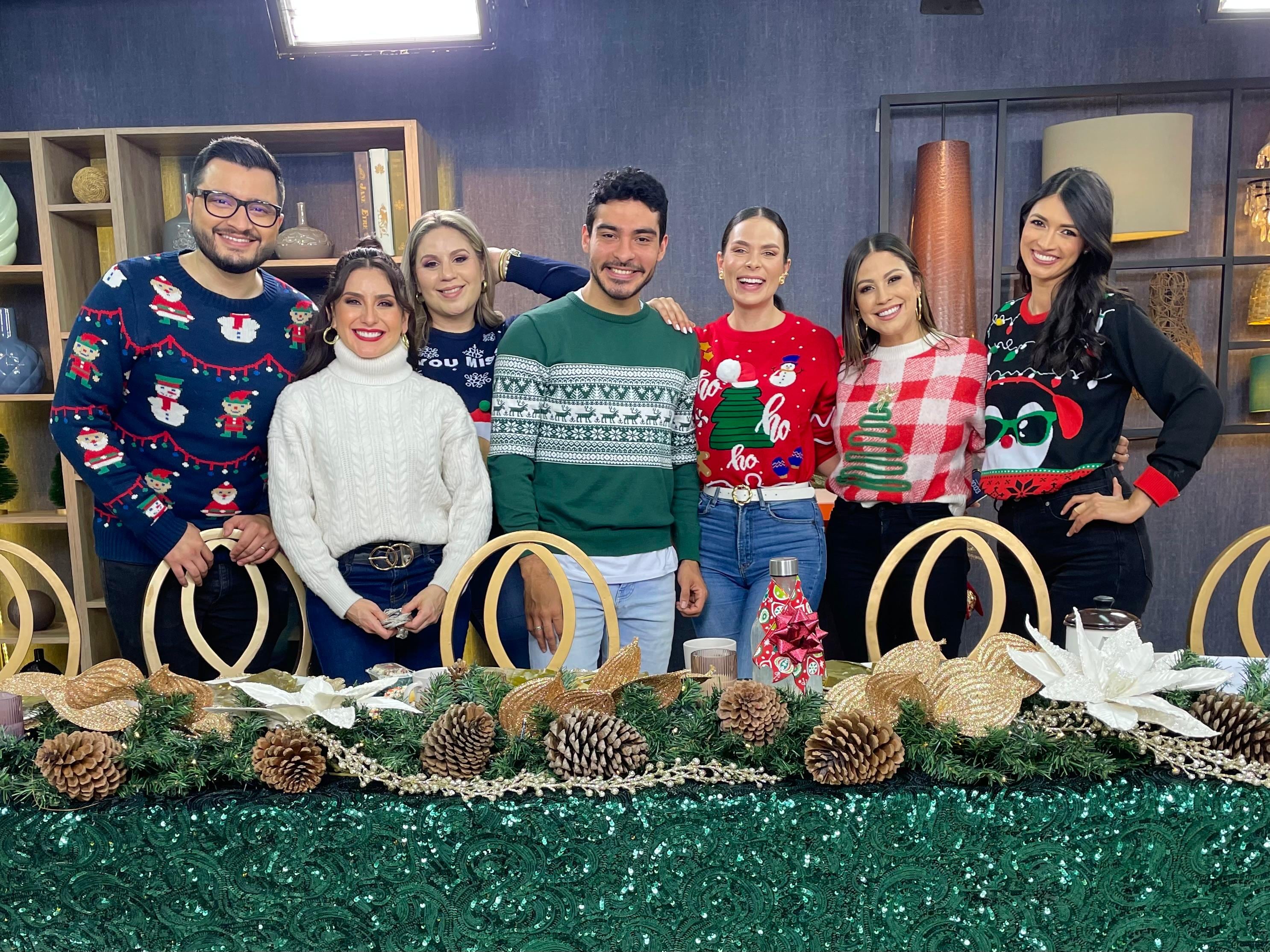 Julián Valverde en sus primeros días en 'Buen Día' junto al resto de sus compañeros.