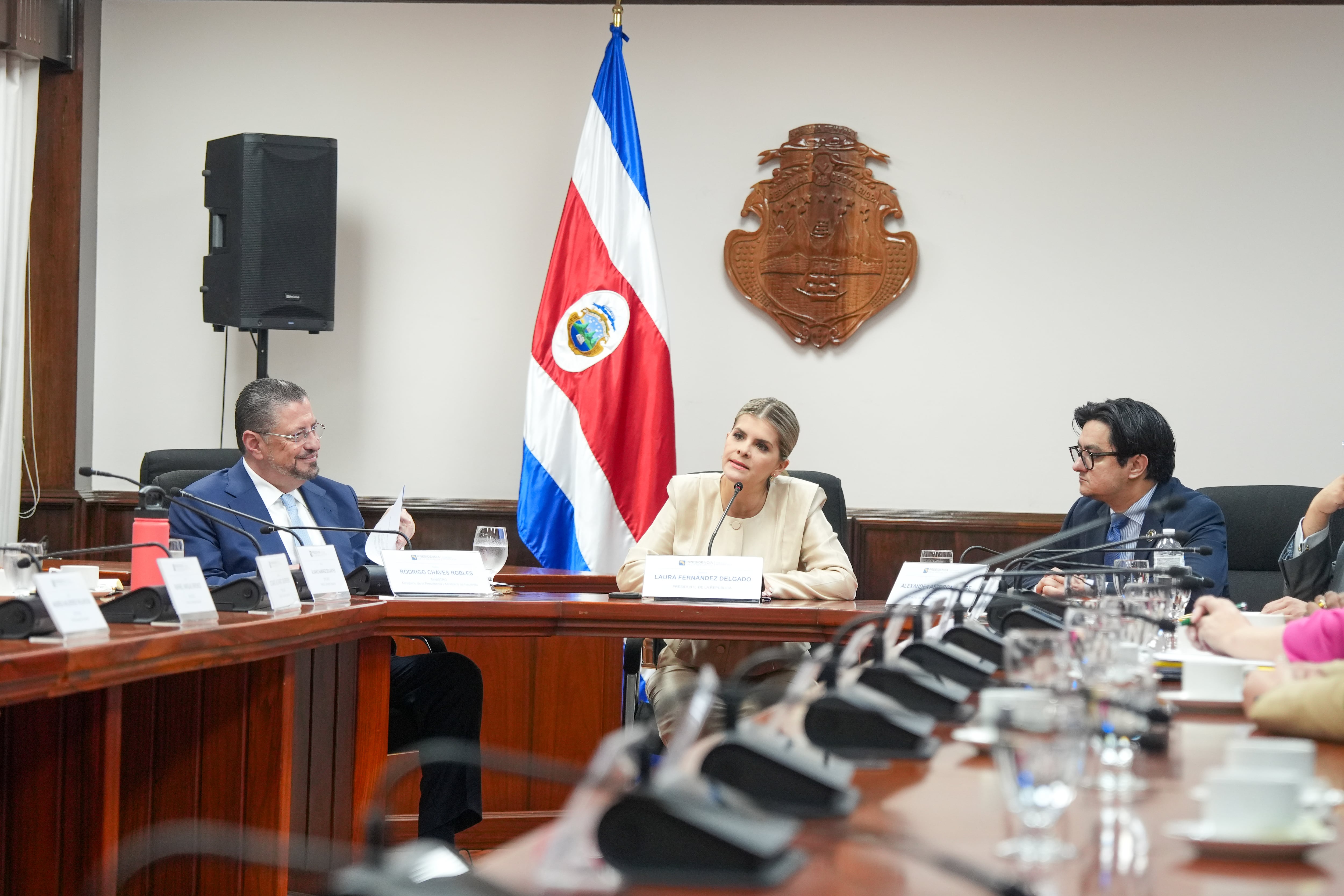 Reunión de Laura Fernández con fracción del PLN