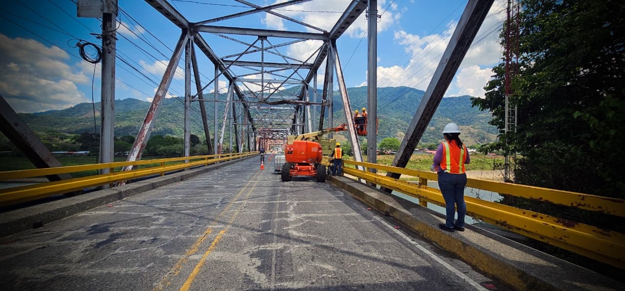 Arreglos puente Térraba.