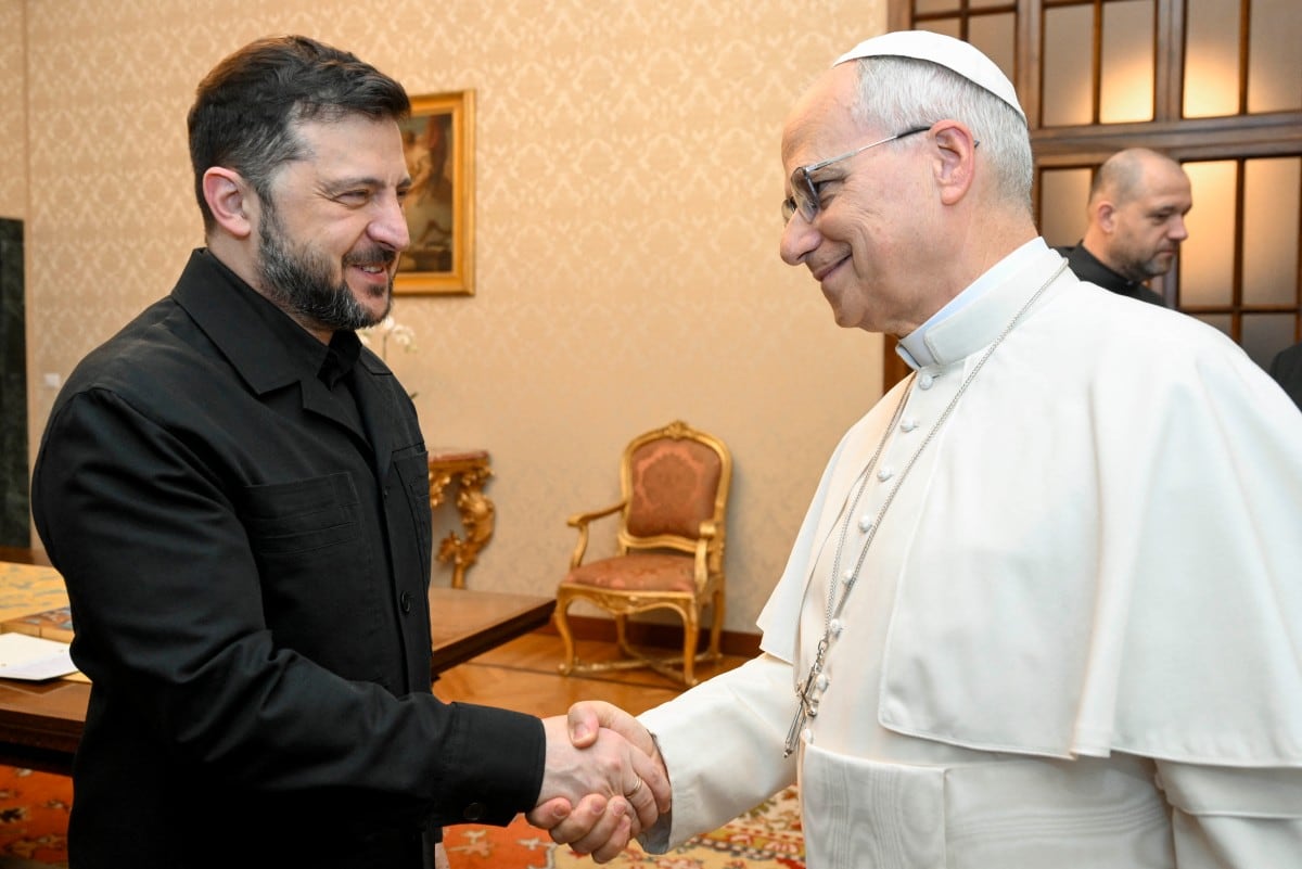El presidente de Ucrania Volodimir Zelenski se reunió con el papa León XIV.