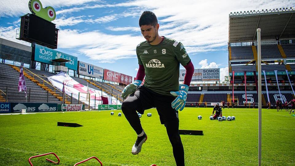 Aaron Cruz, Saprissa