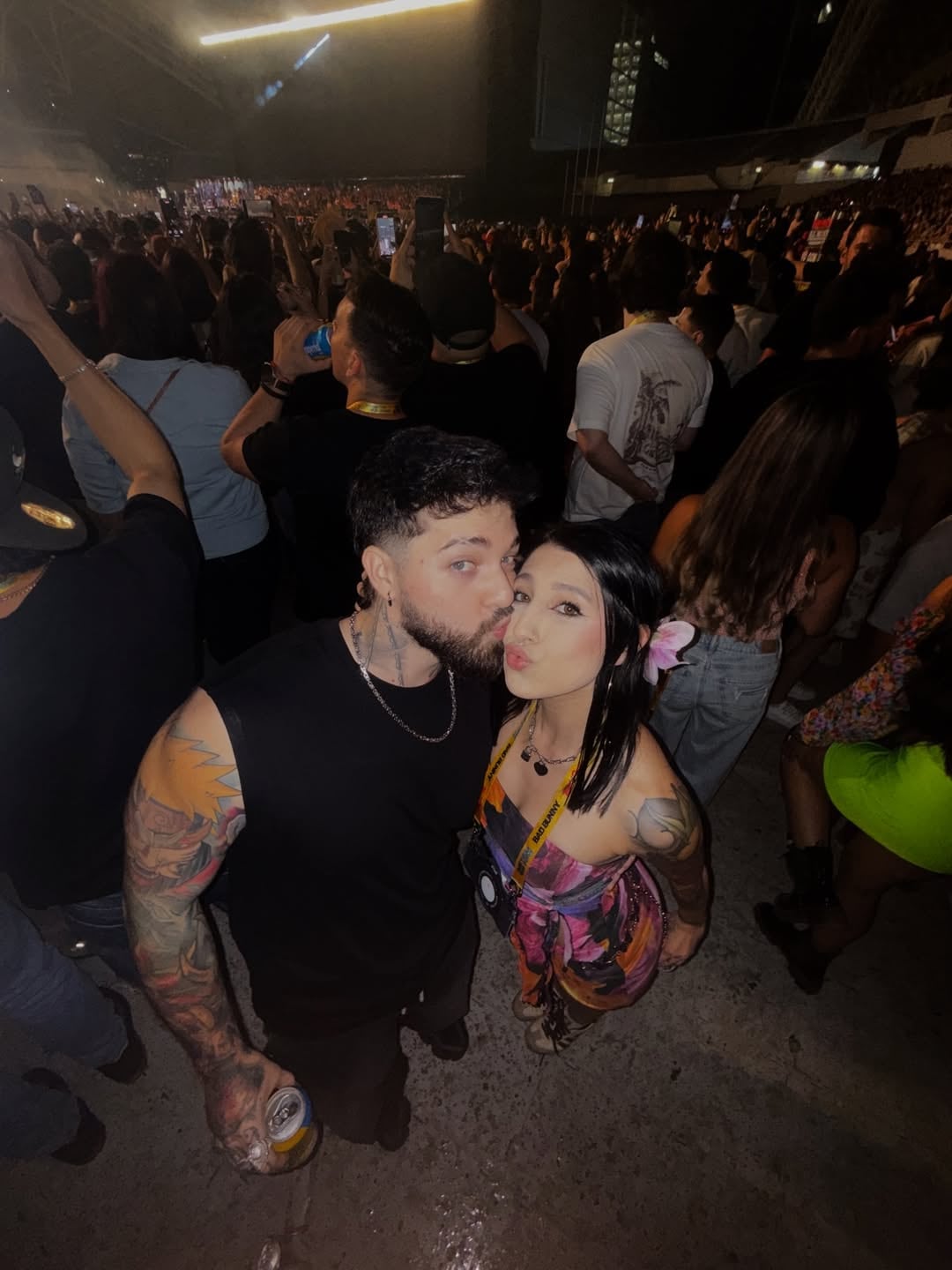 La pareja de creadores de contenido Keiz y Celeste asistieron al evento, incluso bailaron salsa.