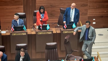 PPSO eliminaría votación de empleados propuesta por PLN como requisito de jornadas 4-3: esta es la moción que avalan