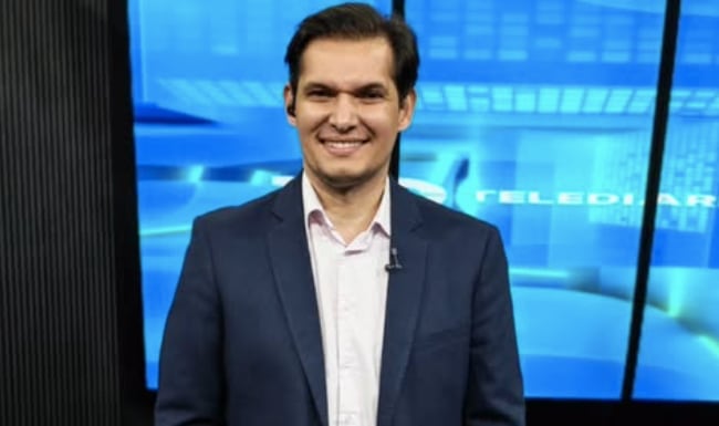 José Pablo Alfaro anunció su salida oficial del programa.