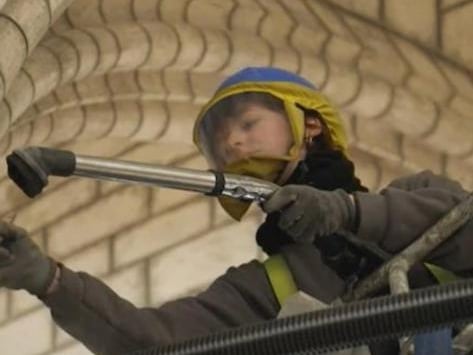 Con técnicas medievales, Notre Dame va renaciendo y se alista para deslumbrar