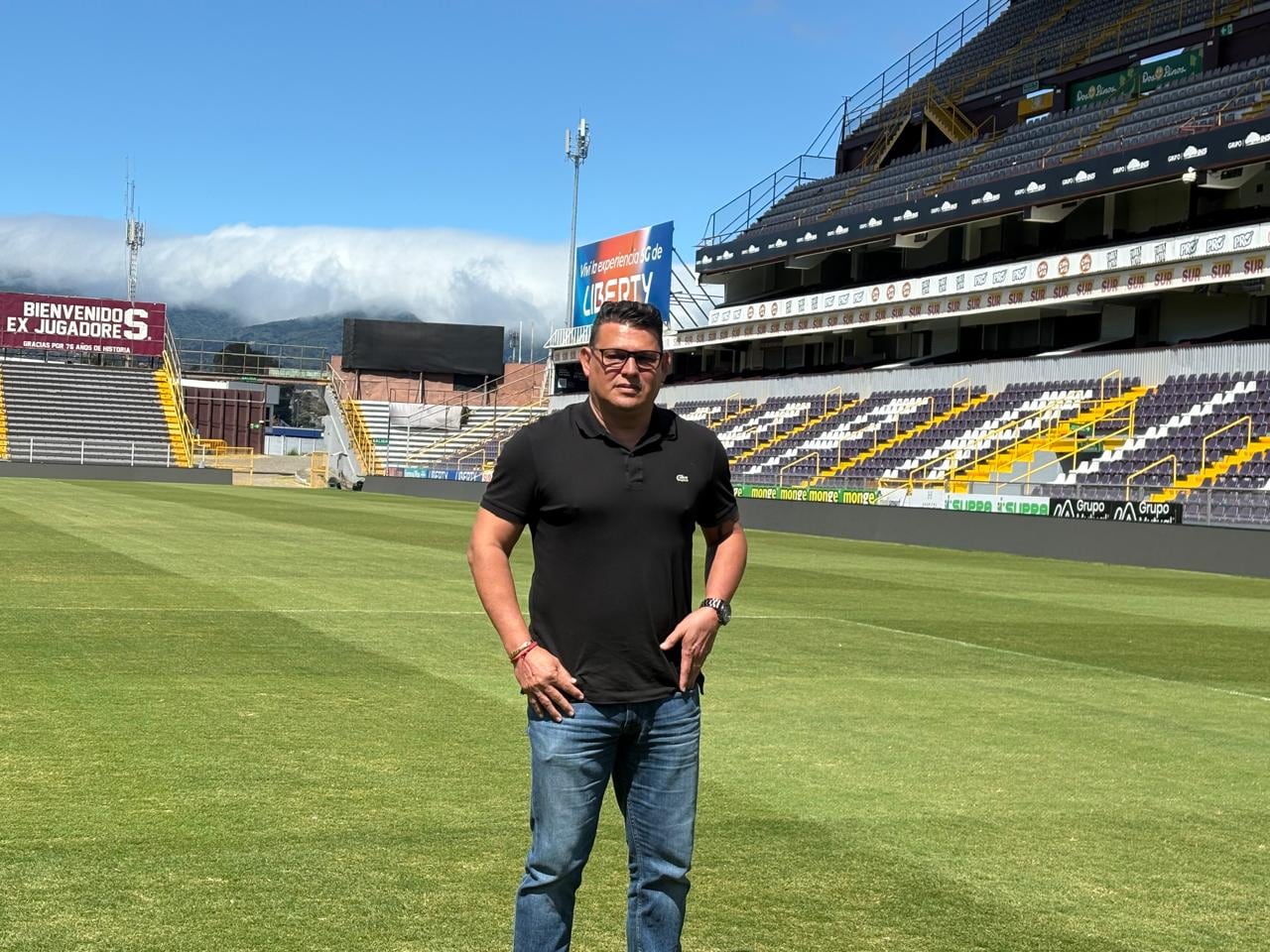 Geiner Segura es el asistente de Hernán Medford en Saprissa