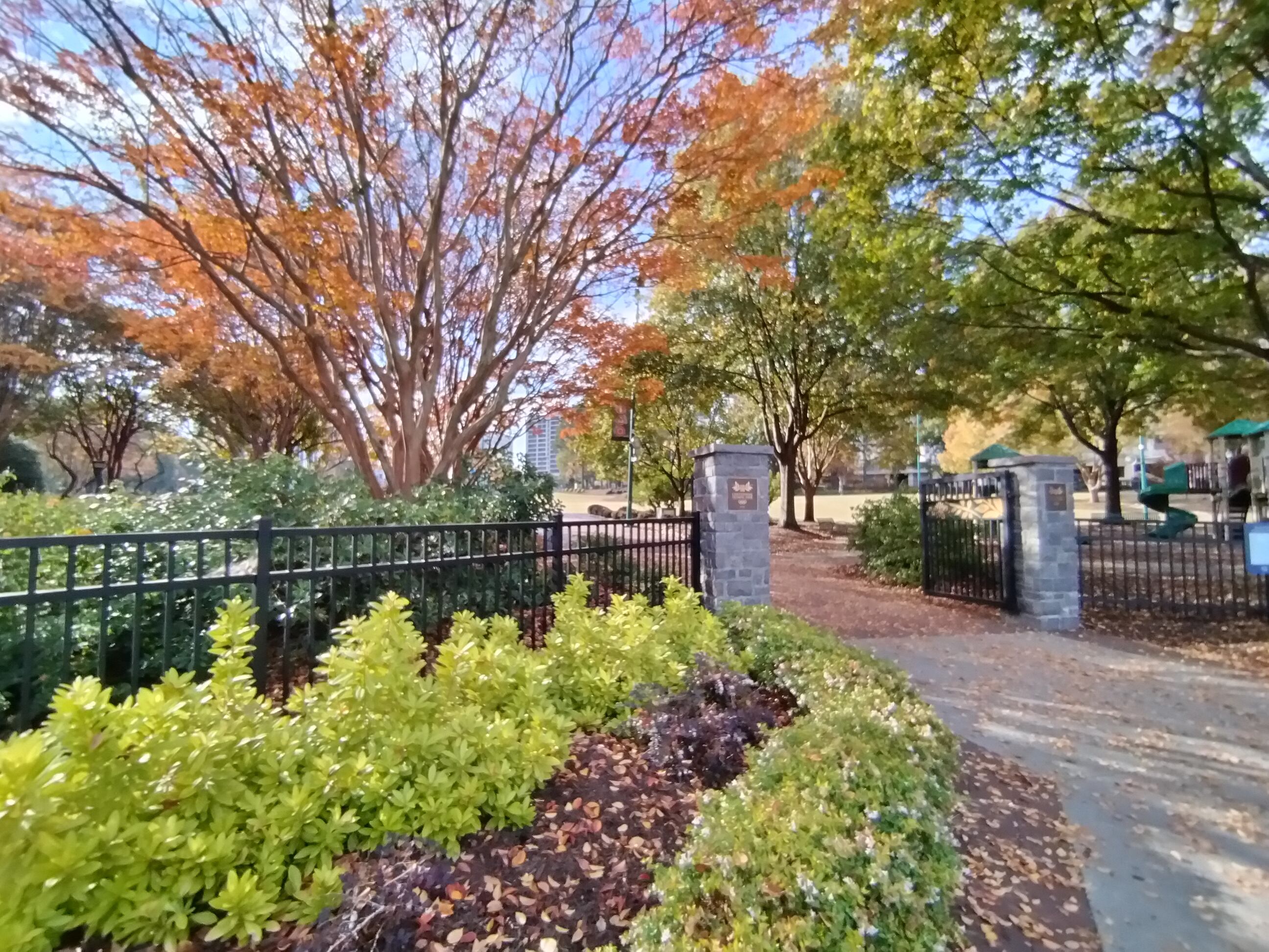 El Centennial Olympic Park mide 85.000 metros cuadrados. Su primera etapa estuvo lista en julio de 1996 justo para las Olimpiadas en Atlanta.