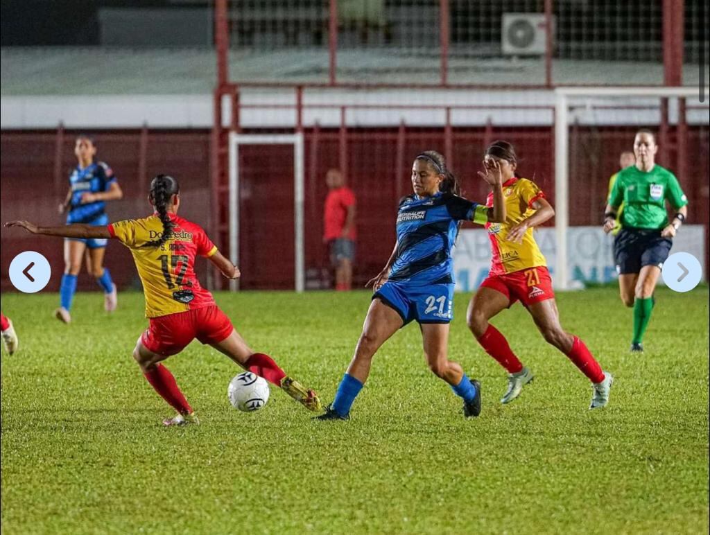 Herediano Femenino consiguió imponerse a Dimas Escazú en la fecha del fútbol femenino. Fotografía: Dimas Escazú
