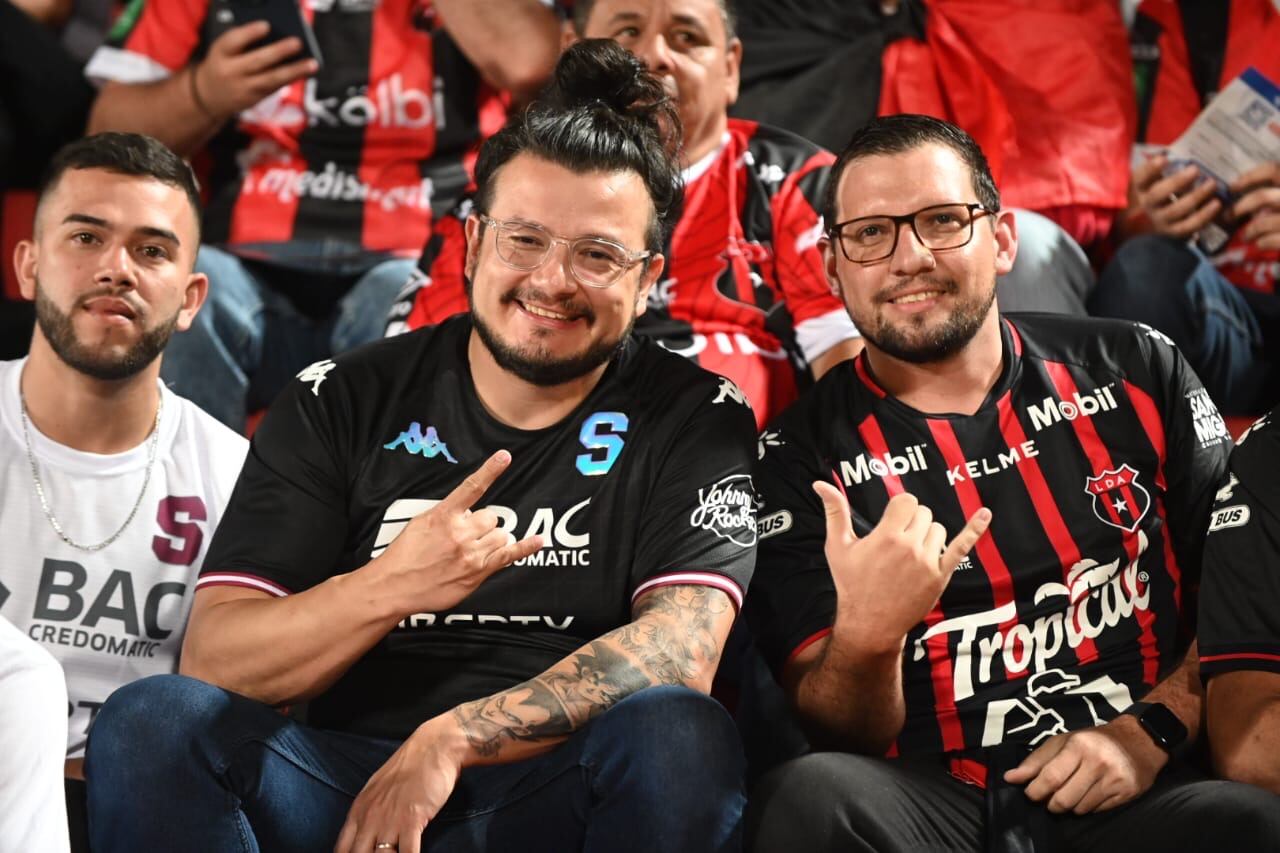 22/05/2024/ Juego entre Liga Deportiva Alajuelense vs Saprissa por el partido de ida por la final de l Liga Promerica en el estadio Alejandro Morera Soto / Foto Albert Marín