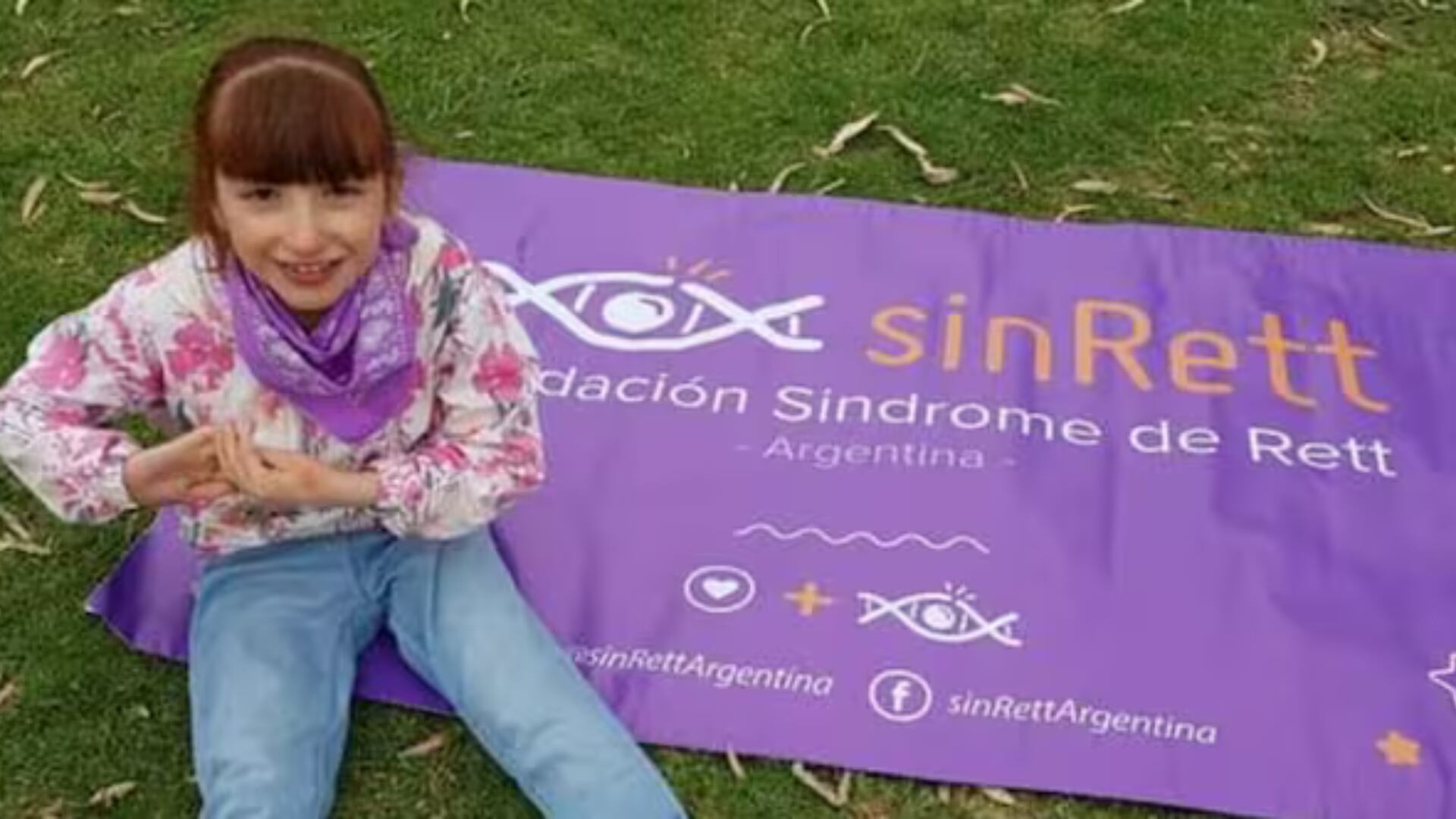 Con las terapias que le habían indicado los médicos, Juana no mejoraba. Por eso, sus padres siguieron consultando a otros especialistas.