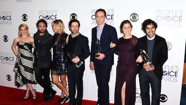 Estrella de ‘The Big Bang Theory’ es criticada tras revelar que paga las facturas de familias aleatorias en Internet