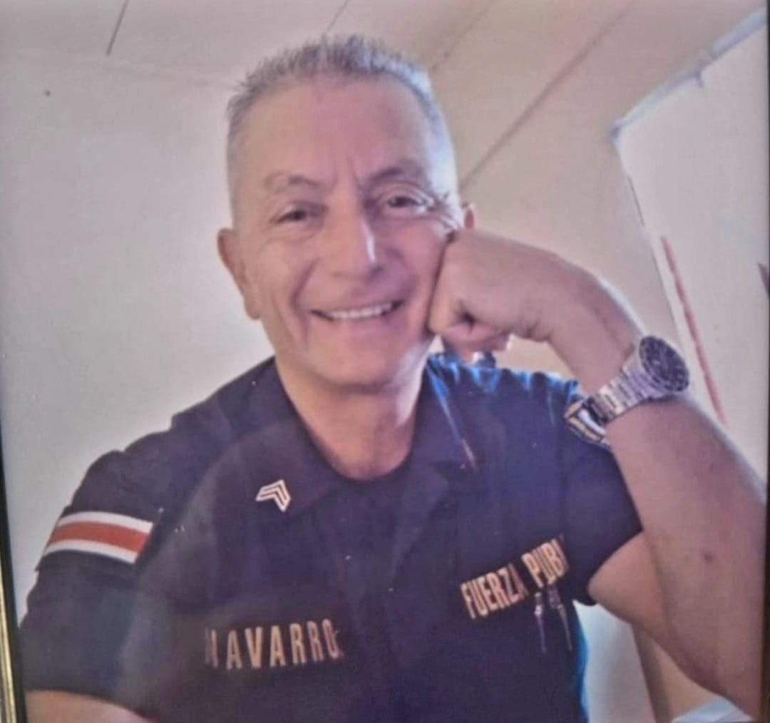 José Rafael Navarro, oficial de Fuerza Pública, fallecido en un accidente de tránsito en San Carlos.