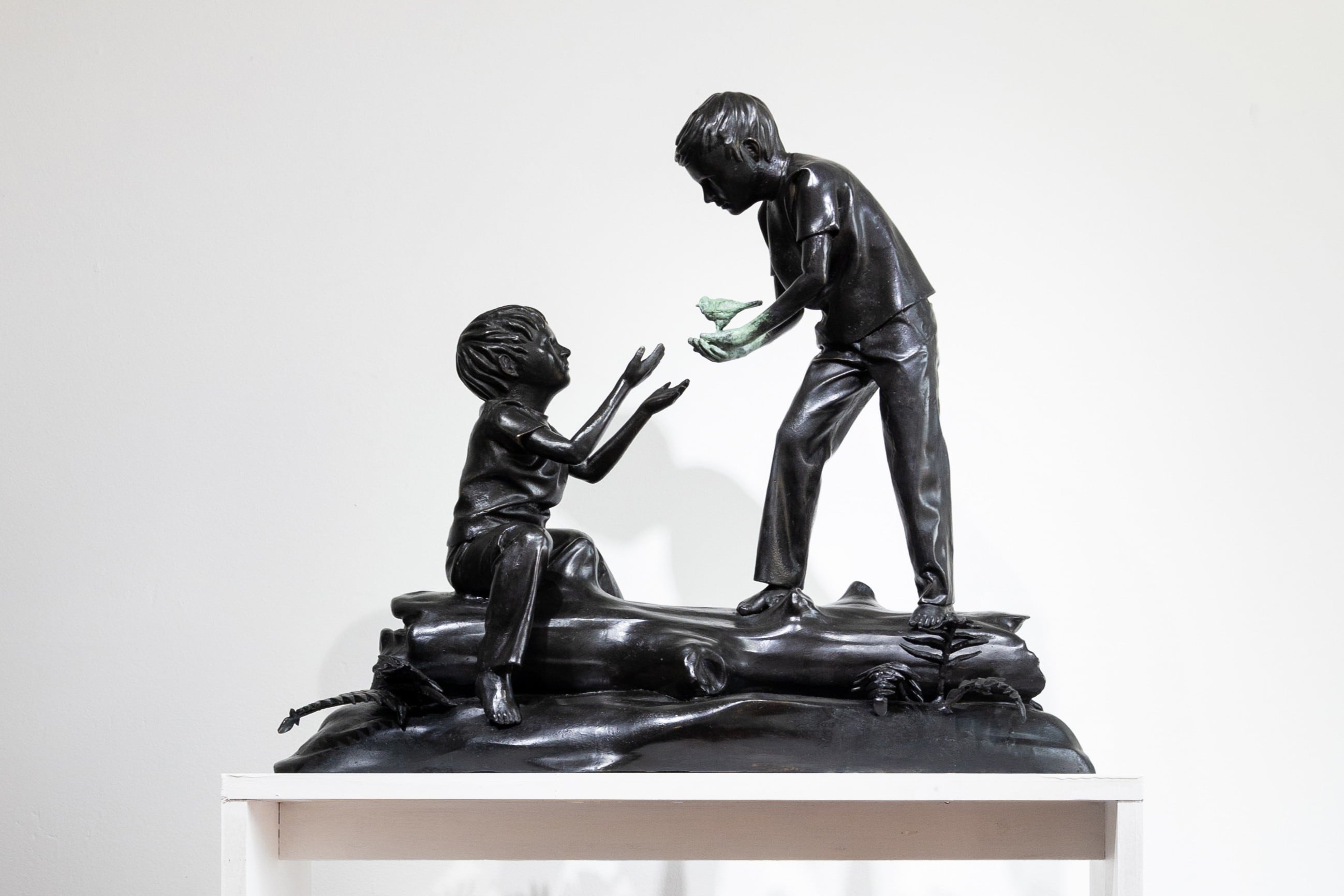 Obra escultórica de Daniel Gómez, artista de Cartago que expone su obra en el espacio El Aleph, de Klaus Steinmetz.