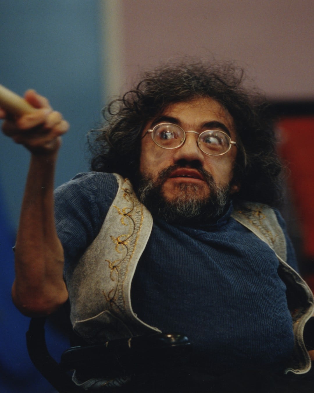 Nabil Shaban fue dramaturgo y activista por los derechos de las personas con discapacidad.