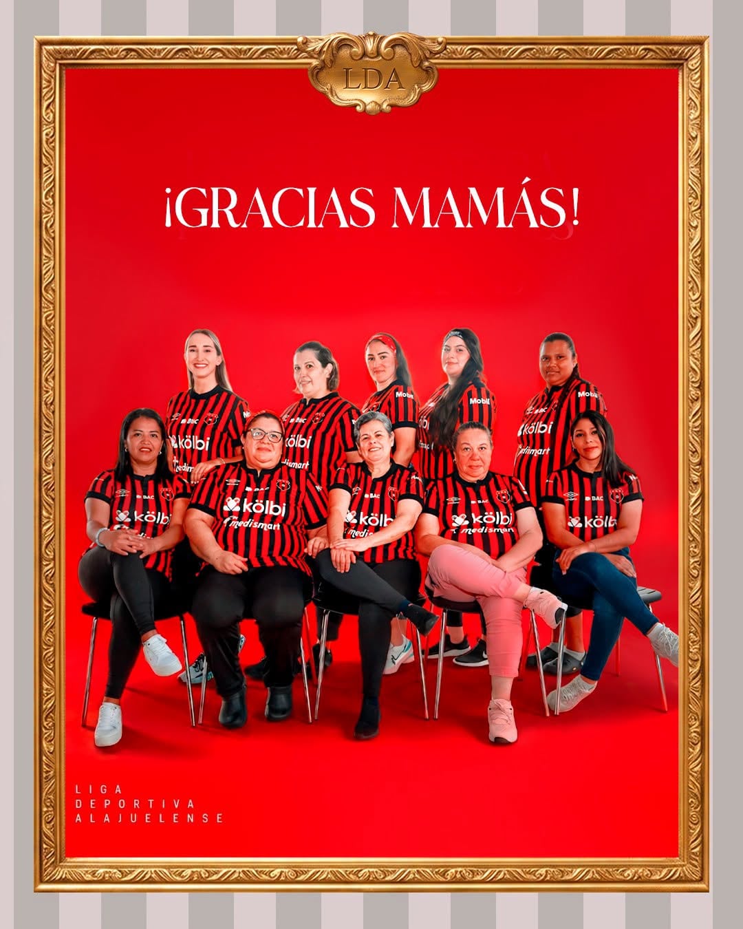 Liga Deportiva Alajuelense felicita a las mamás en su día.