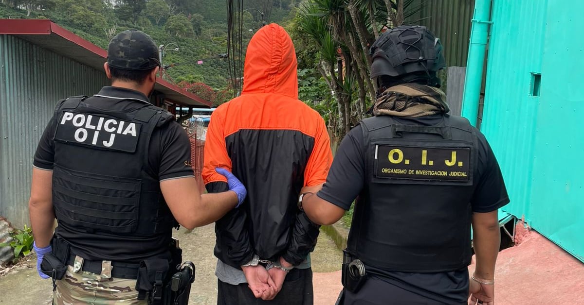 Dos menores de 17 años son los principales sospechosos de asesinar a un hombre en Río Azul, La Unión.