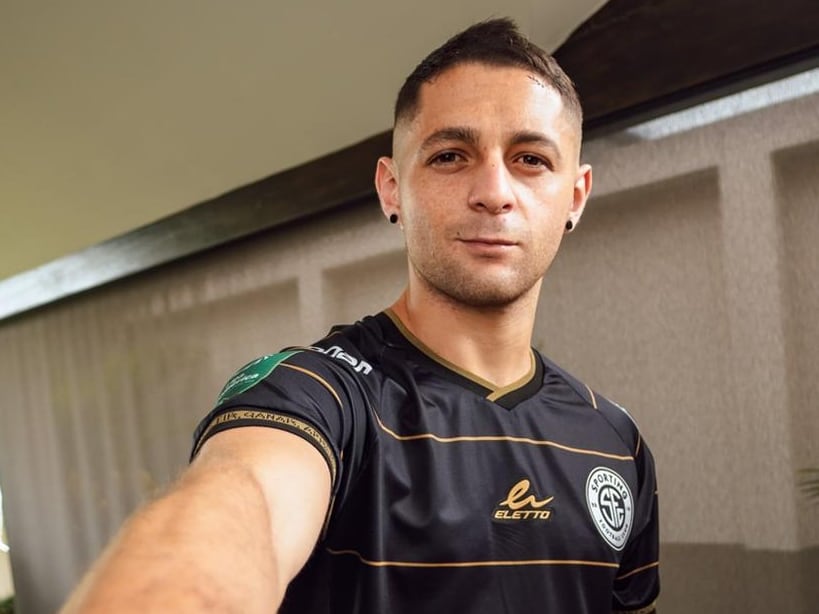 Ariel Arauz es nuevo jugador del Sporting F.C.
