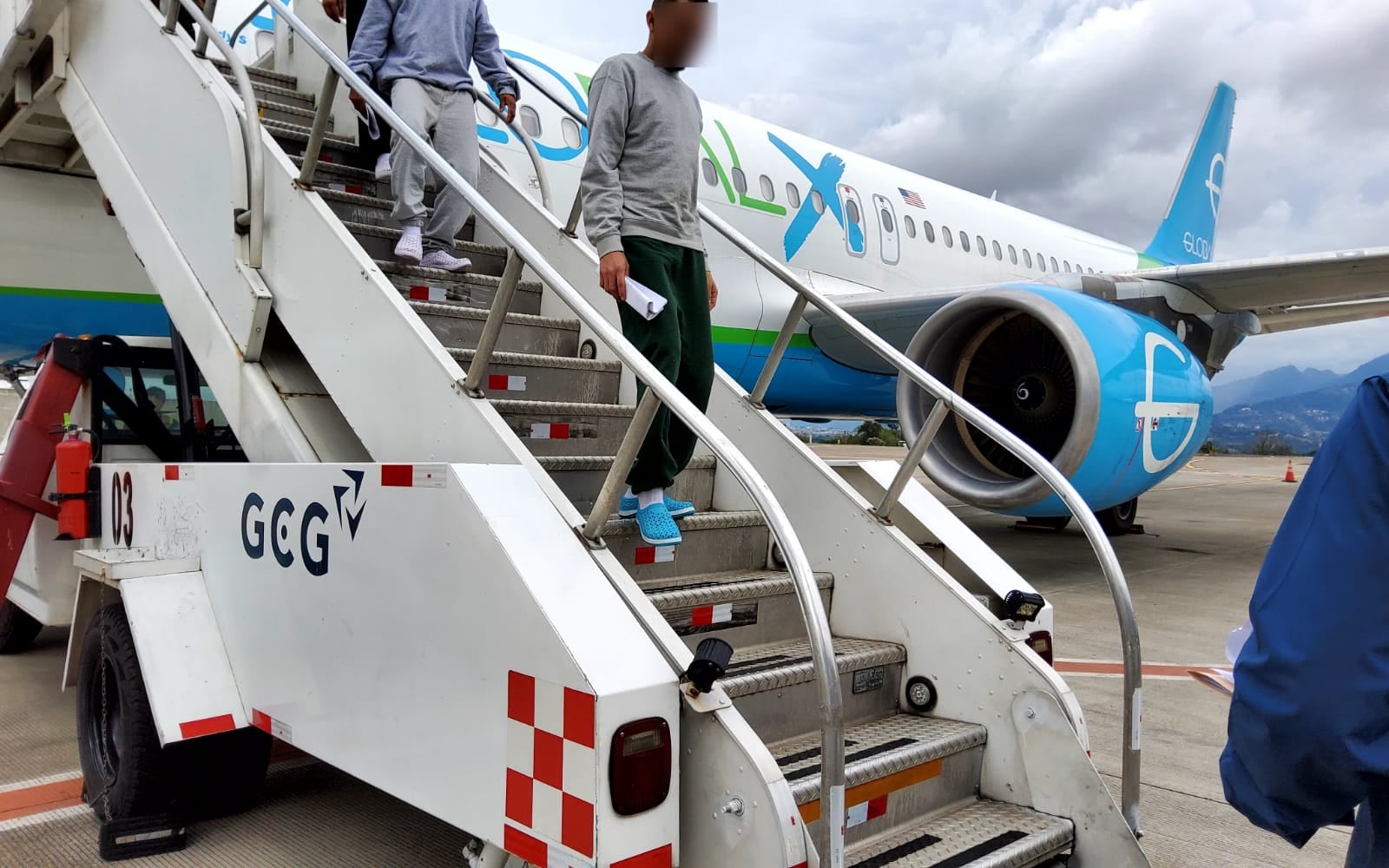 Costa Rica recibe tercer grupo de migrantes deportados por Estados Unidos.