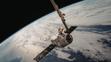 China solicita autorización para lanzar casi 200.000 satélites y reabre la disputa por la órbita terrestre