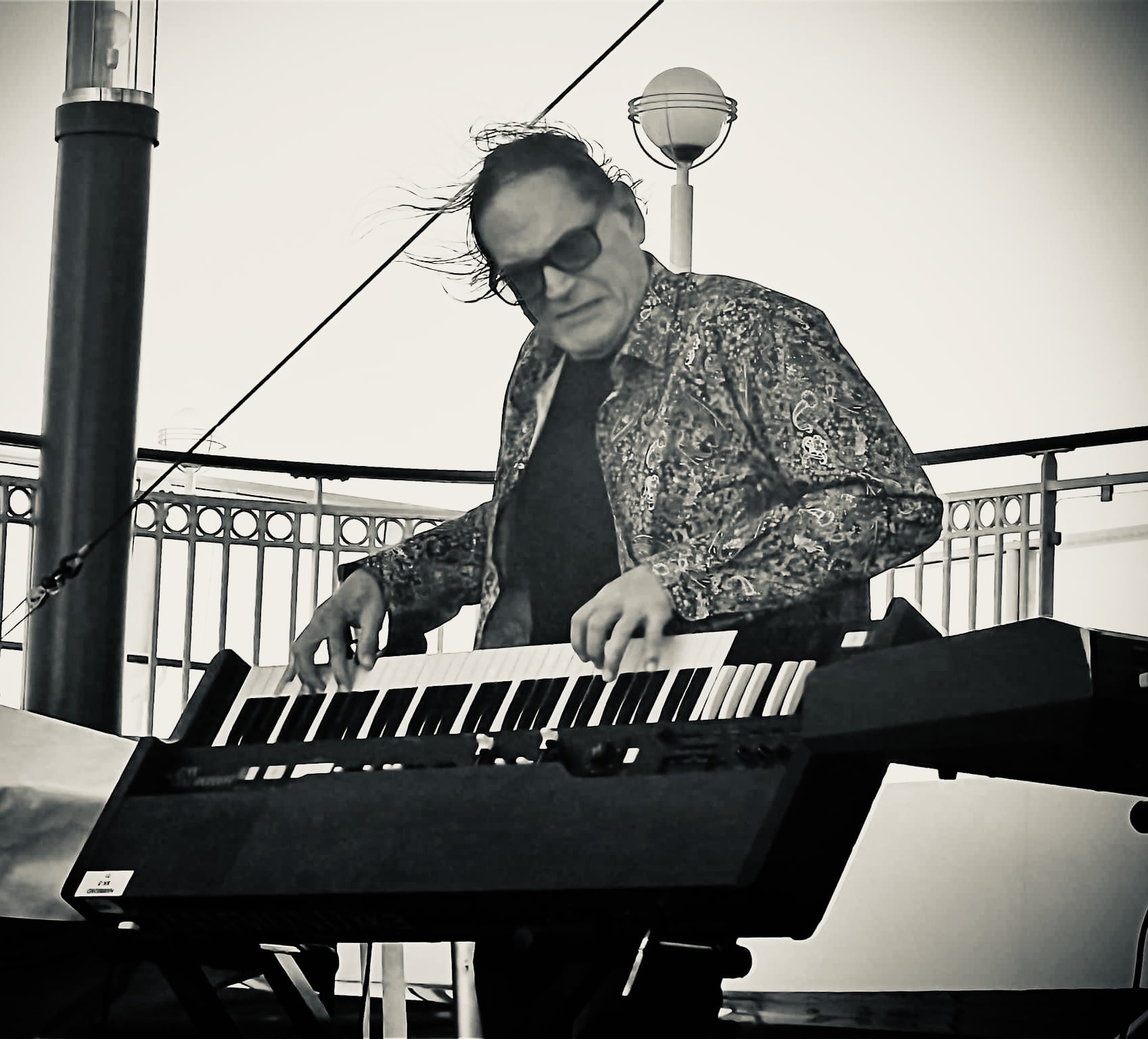 Christopher North, teclista fundador de Ambrosia, murió a los 75 años.