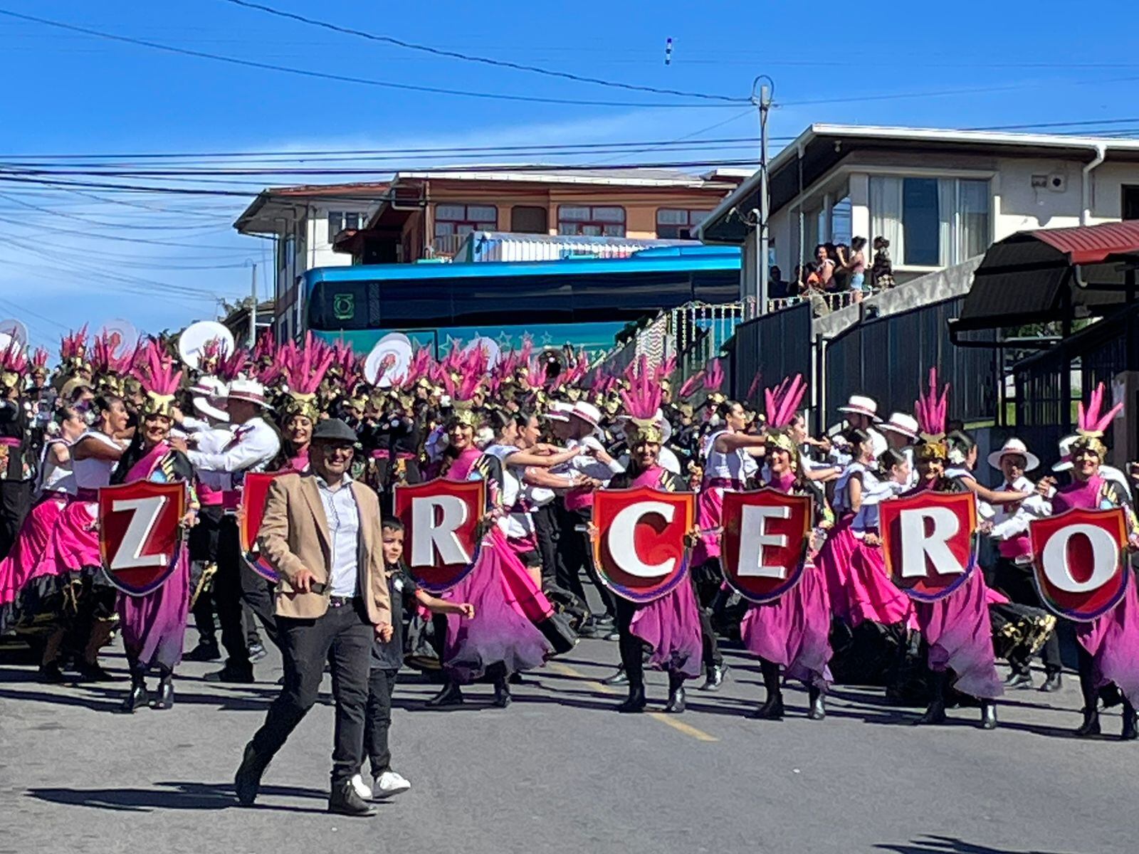 La Banda Municipal de Zarcero recibió un reconocimiento en su pueblo.