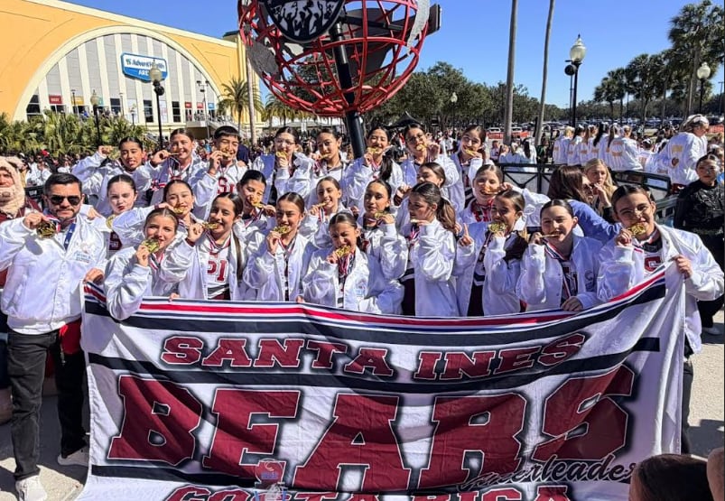 Porrismo
Centro Educativo Santa Inés
Campeón Mundial de Porrismo
2 de febrero del 2026
Fotografía: Cortesía: Santa Inés