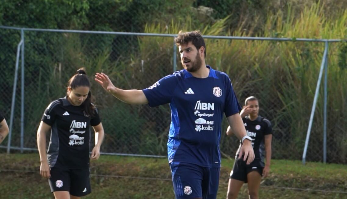 La Selección Femenina se prepara para enfrentar a Nueva Zelanda. Captura de pantalla.