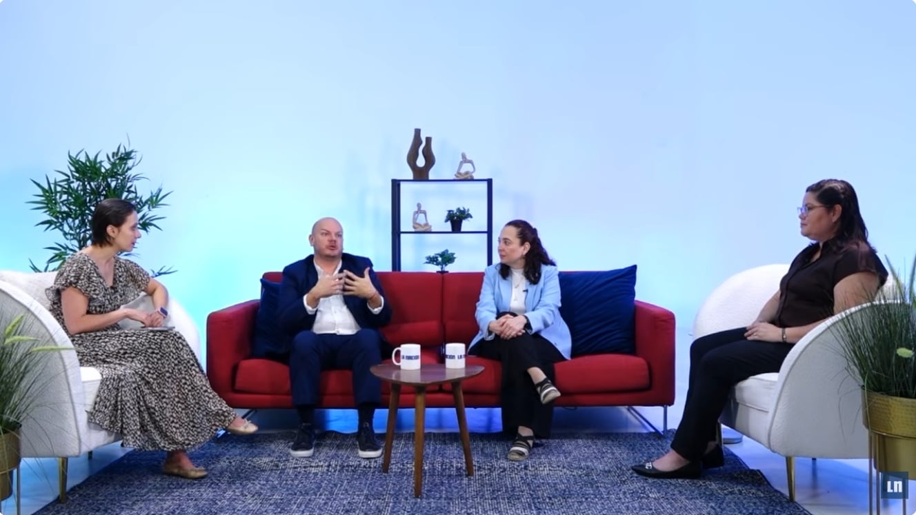 El chef Jorge Durán, la microbióloga Fabiola Jiménez, y la representante de Cargill Catalina Castro fueron parte de este foro.