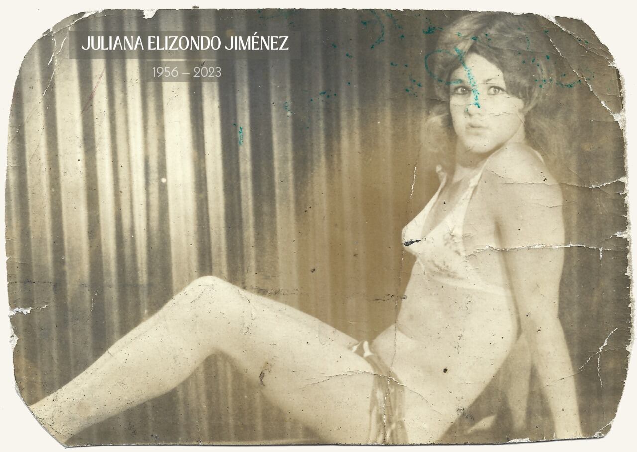 Juliana Elizondo Jiménez, conocida como Gata, logró mantener unida una generación de personas trans. Su casa fue un archivo y refugio para decenas de mujeres trans. Falleció en diciembre de 2023, a sus 67 años, tras años de cautivar con su picardía.