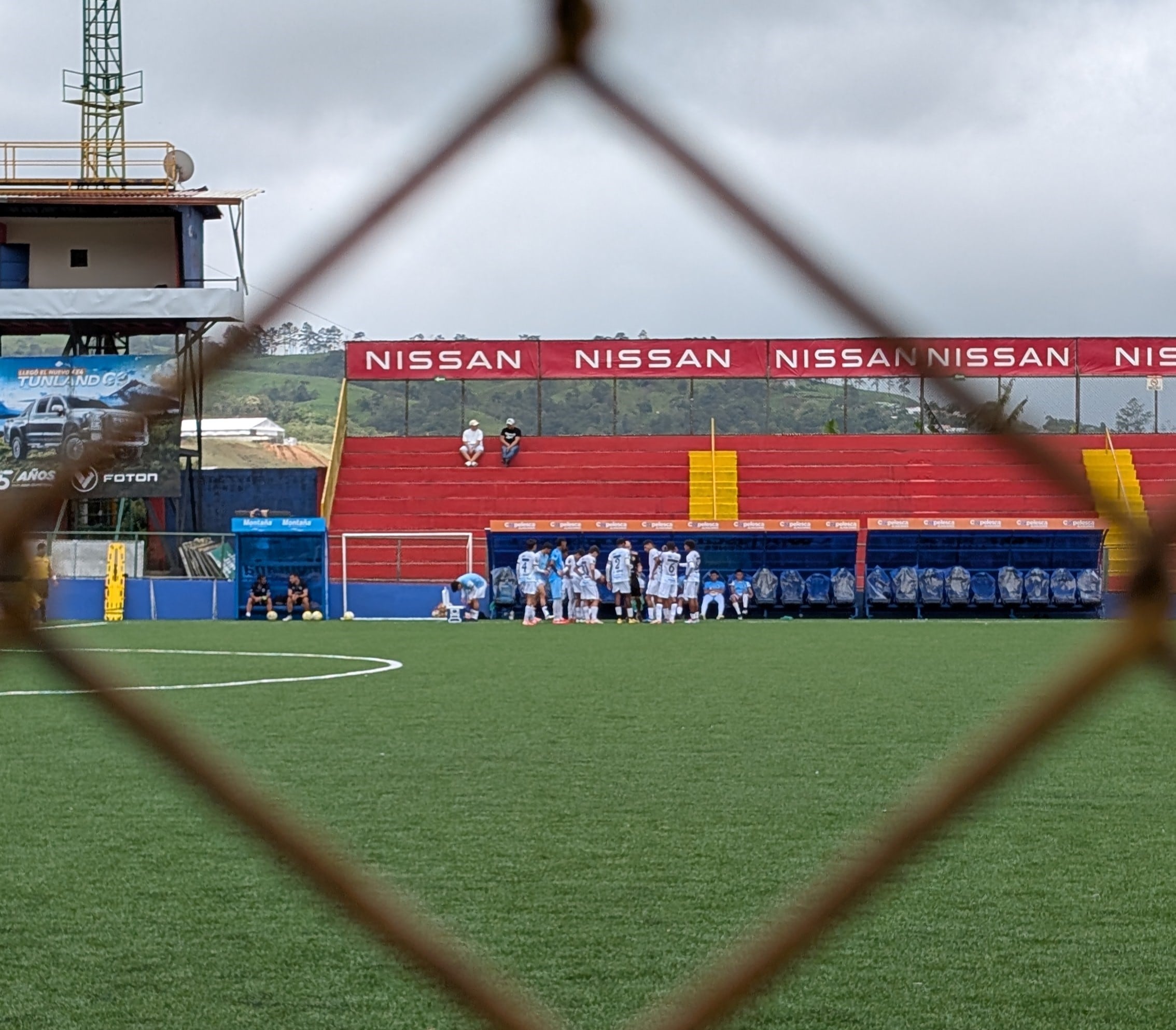 Aficionados volverán al Carlos Ugalde este sábado por la noche. Jugadores explicaron a ‘La Nación’ sus sensaciones con la nueva gramilla; además, otros cambios en el estadio buscan habilitarlo para recibir partidos de Concacaf