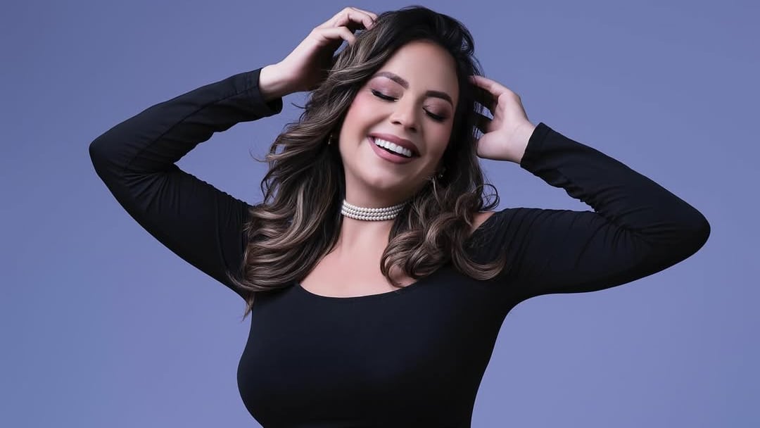 Periodista Janeth García anuncia nacimiento de su hija Elena