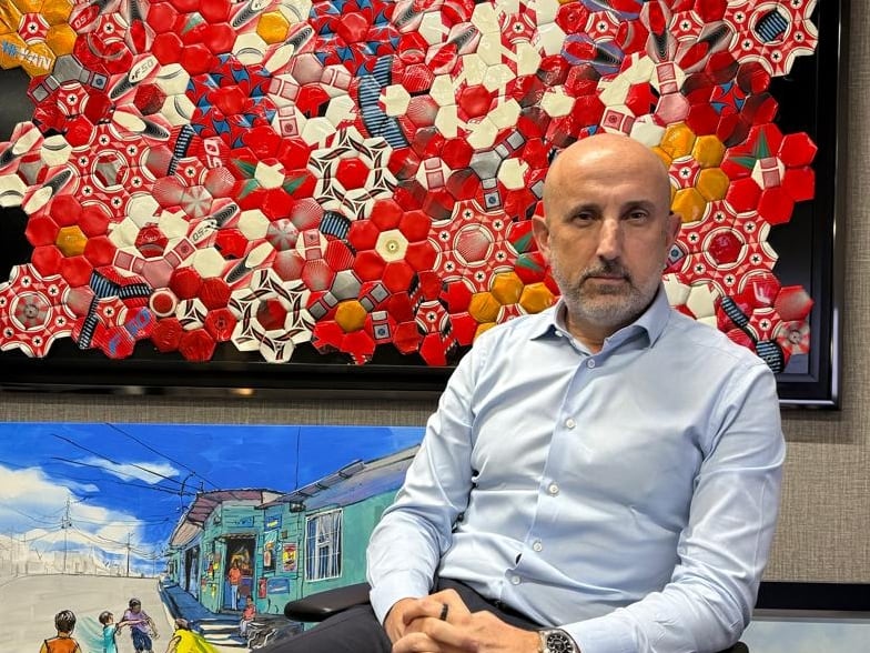 Osael Maroto atendió a La Nación en su oficina, donde evaluó el momento del fútbol nacional.