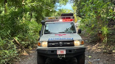 Cruz Roja localiza vivas a tres personas arrastradas por río en Venecia de San Carlos