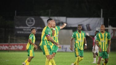 Santa Cruz celebra el regreso a la Liga de Ascenso