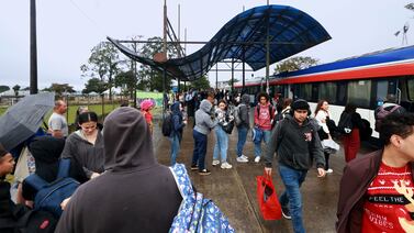 Vientos alisios y lluvias ocasionales marcarán el tiempo en Costa Rica este sábado: conozca las zonas