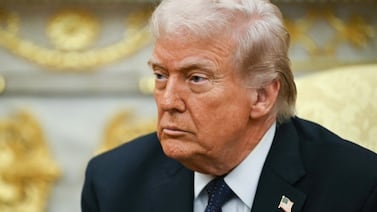 Alza de combustibles en Estados Unidos amenaza con desatar un frente de batalla interno para Trump