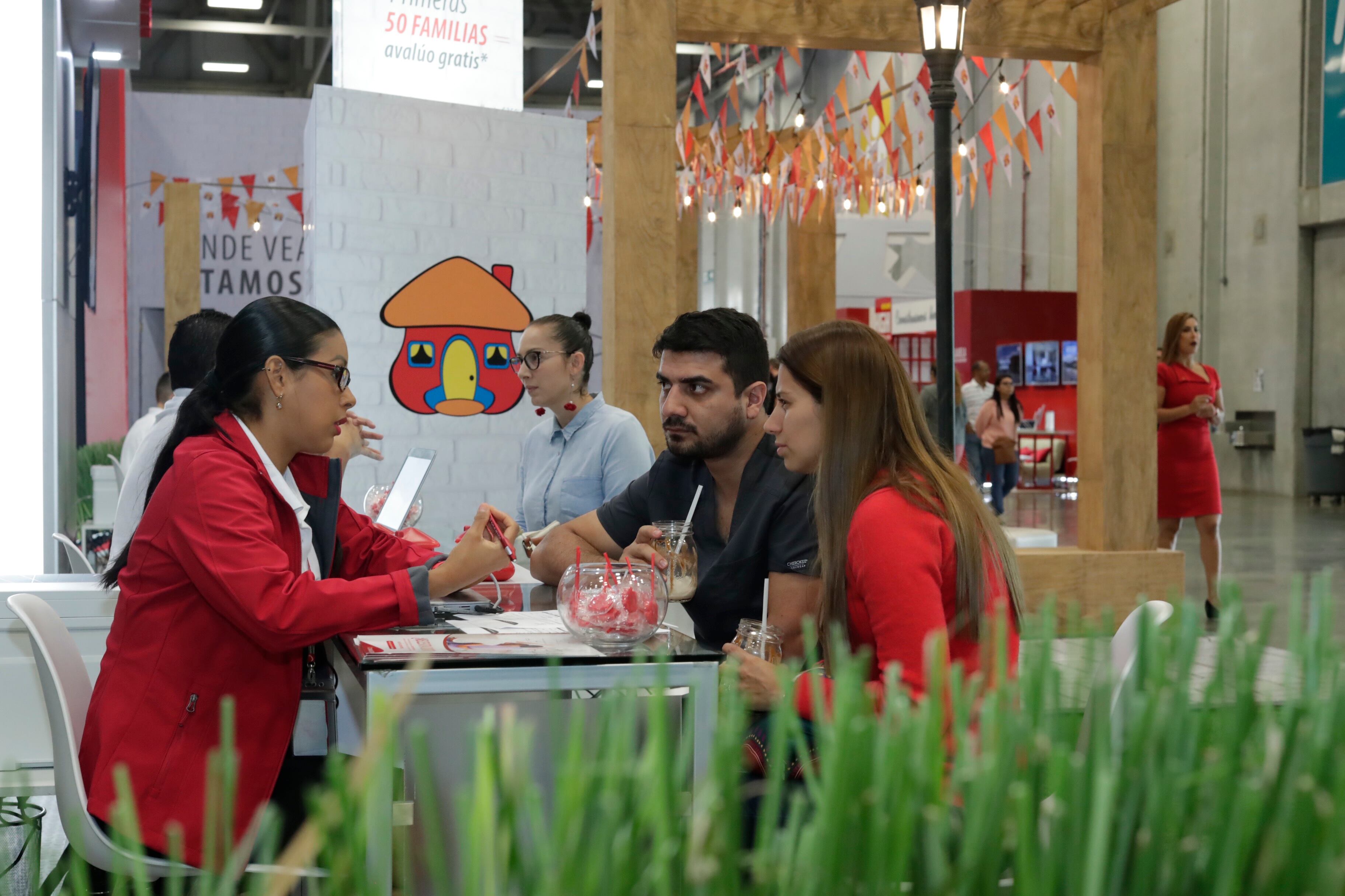 29/08/2019, Alajuela, Parque Viva, inauguración de la ExpoCasa 2019 que trae varios beneficios en financiamiento y nuevos proyectos. Fue inaugurada por Claudia Dobles primera dama de la República, Arturo Giacomin presidente ejecutivo de Davivienda Costa Rica, Irene Campos ministra de Vivienda y hace también yo humano y Mariela Rodriguez gerente general de Parque Viva. Fotografía José Cordero