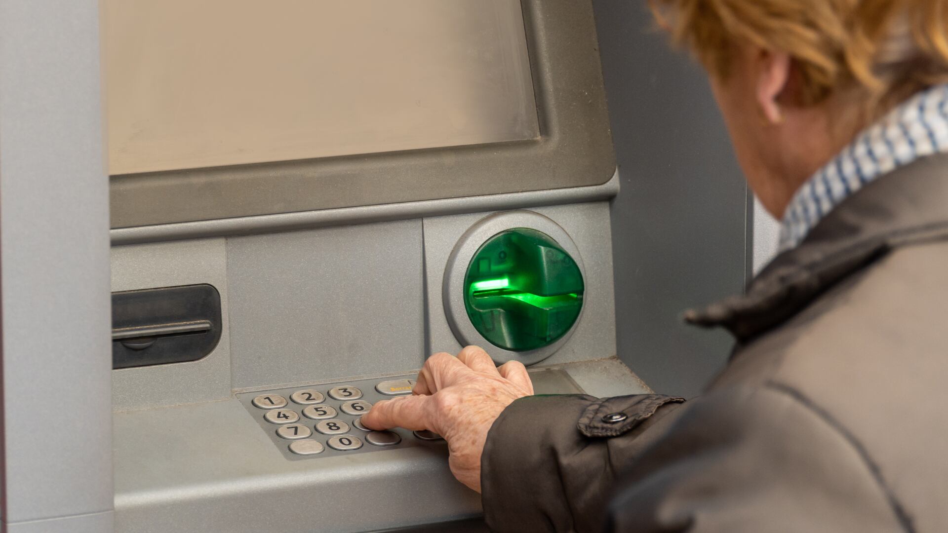 La CCSS anunció las fechas del aguinaldo y la última pensión IVM del año. Ambos pagos serán en noviembre y diciembre.