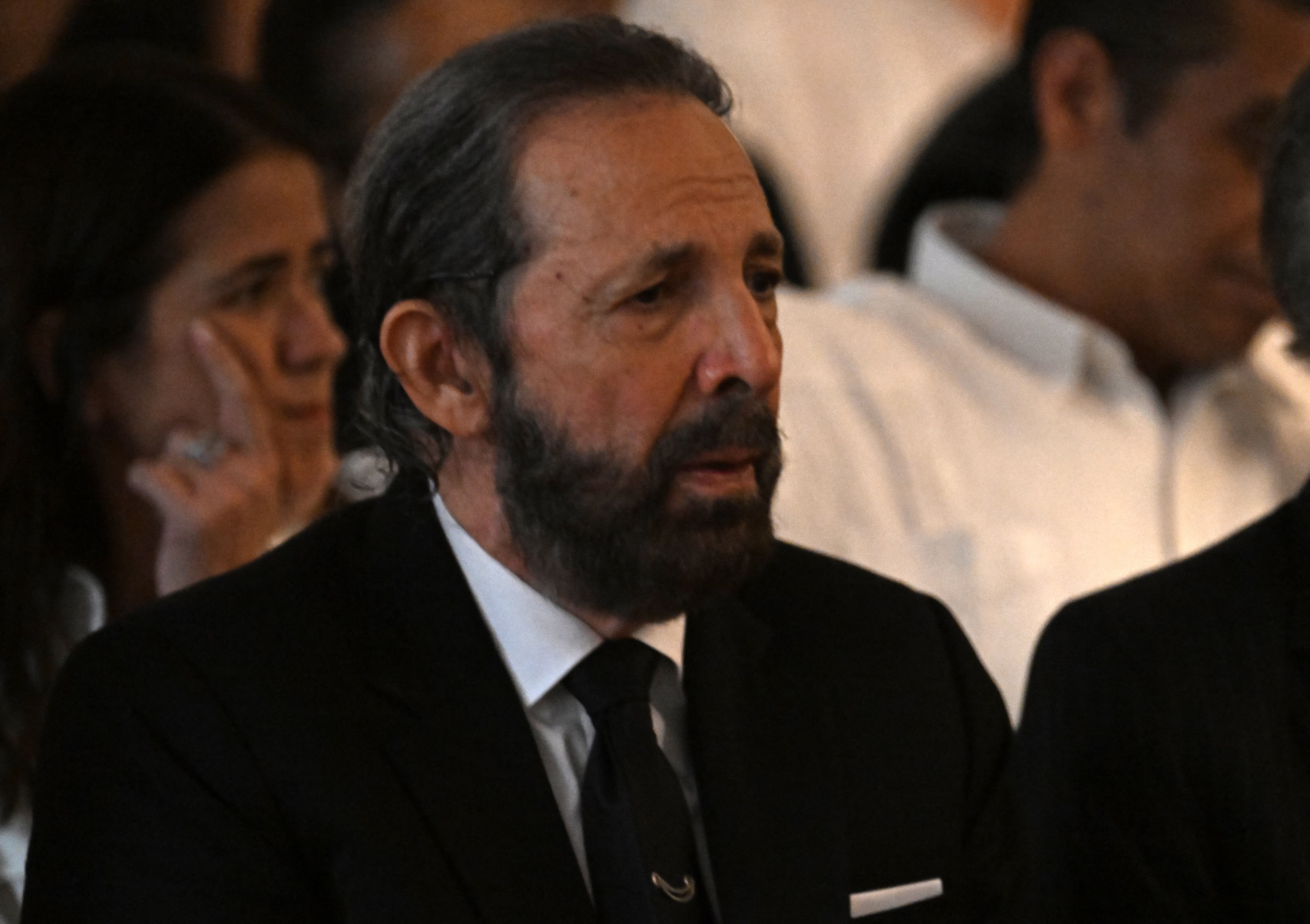 Juan Luis Guerra expresó que Rubby Pérez fue “la voz más hermosa del merengue” y un “amigo siempre sonriente”.