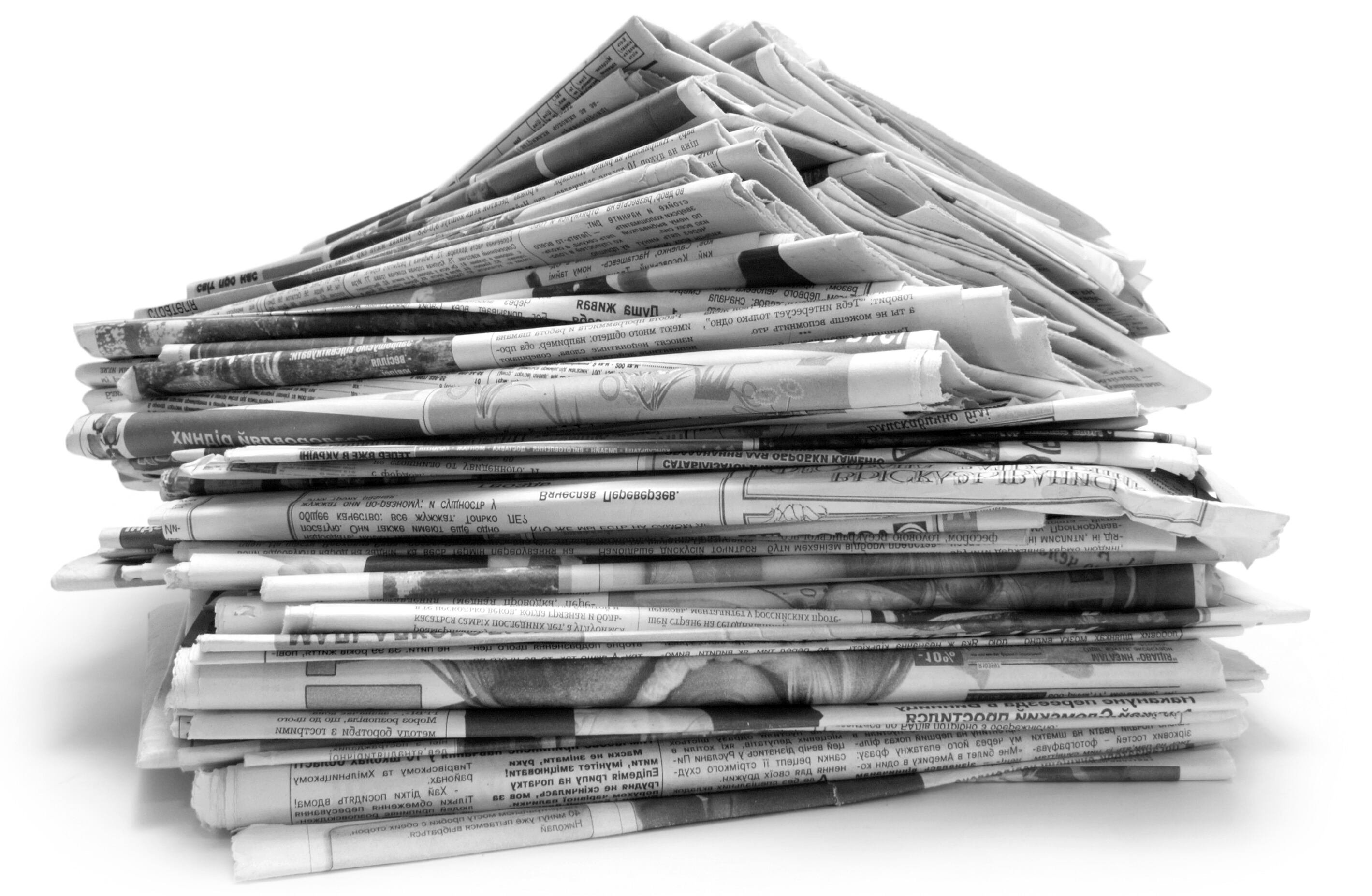 Periódicos apilados