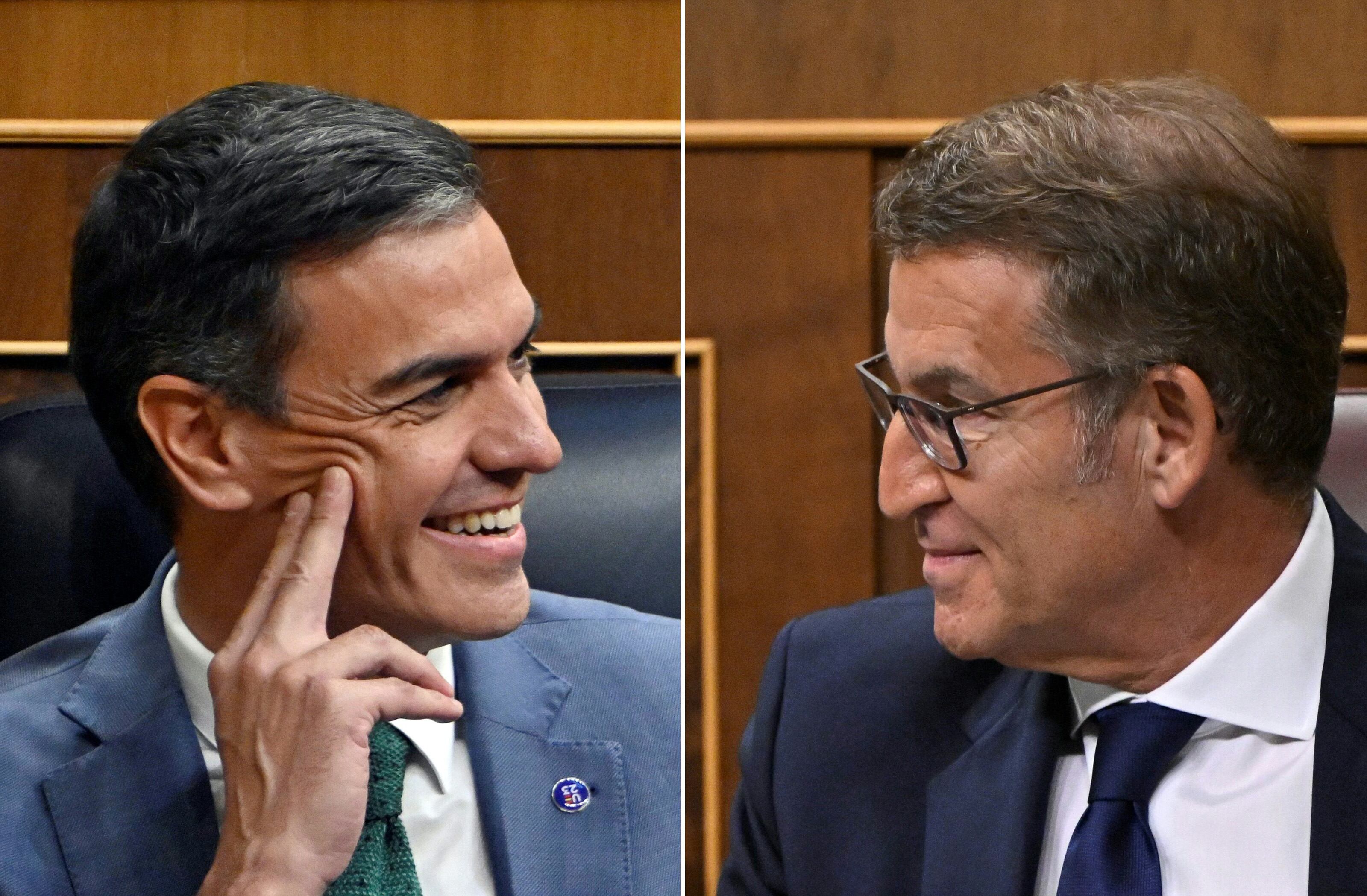 El primer ministro español en funciones, Pedro Sánchez, y al candidato a primer ministro y líder del partido opositor Partido Popular, PP (Partido Popular), Alberto Núñez Feijoo, asistiendo a la primera sesión. de un debate parlamentario para votar a través de un primer ministro en Las Cortes de Madrid.