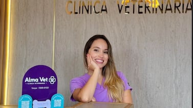 Colegio de Médicos Veterinarios condena violenta agresión contra doctora agredida con un martillo