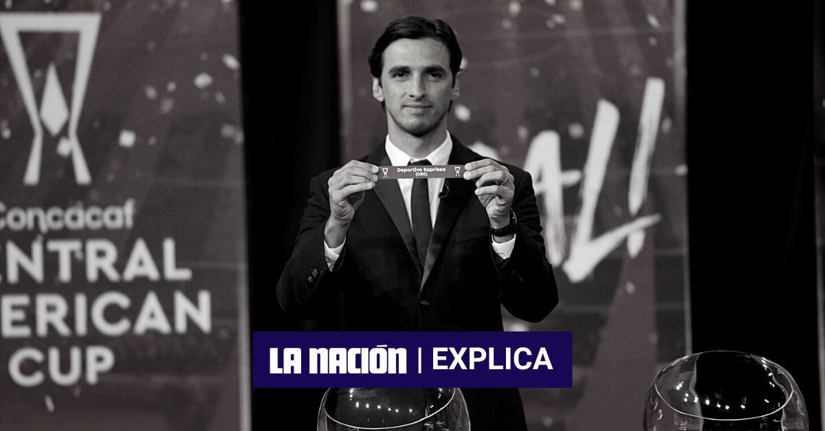 Bryan Ruiz fue uno de los futbolistas invitados para definir la suerte de los equipos en lo que fue el sorteo de la Copa Centroamericana de Concacaf.
