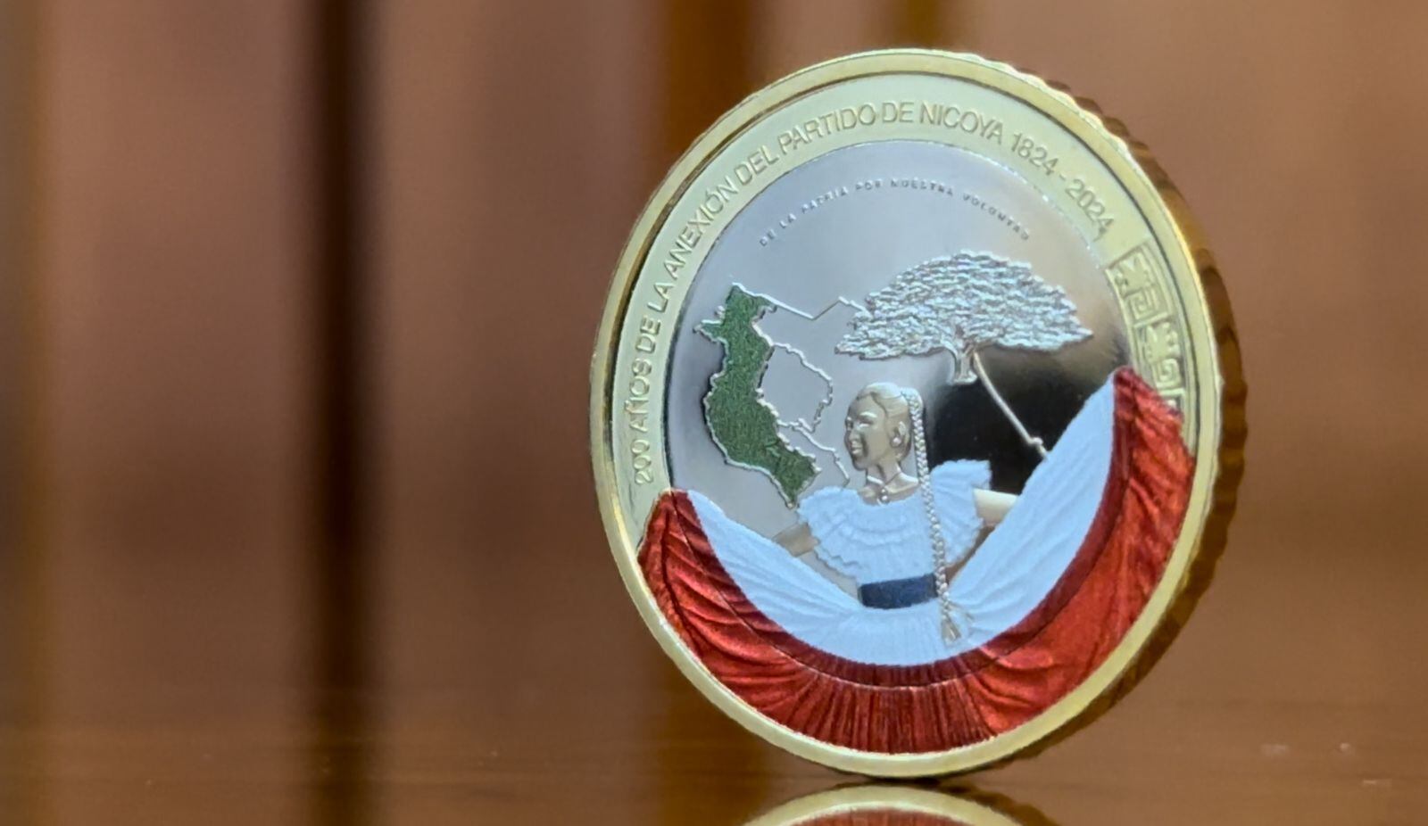 Moneda coleccionable Bicentenario Anexión Partido de Nicoya