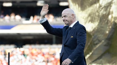 UEFA pagó alta compensación a funcionaria ‘examante’ de Infantino, revela ‘The Telegraph’