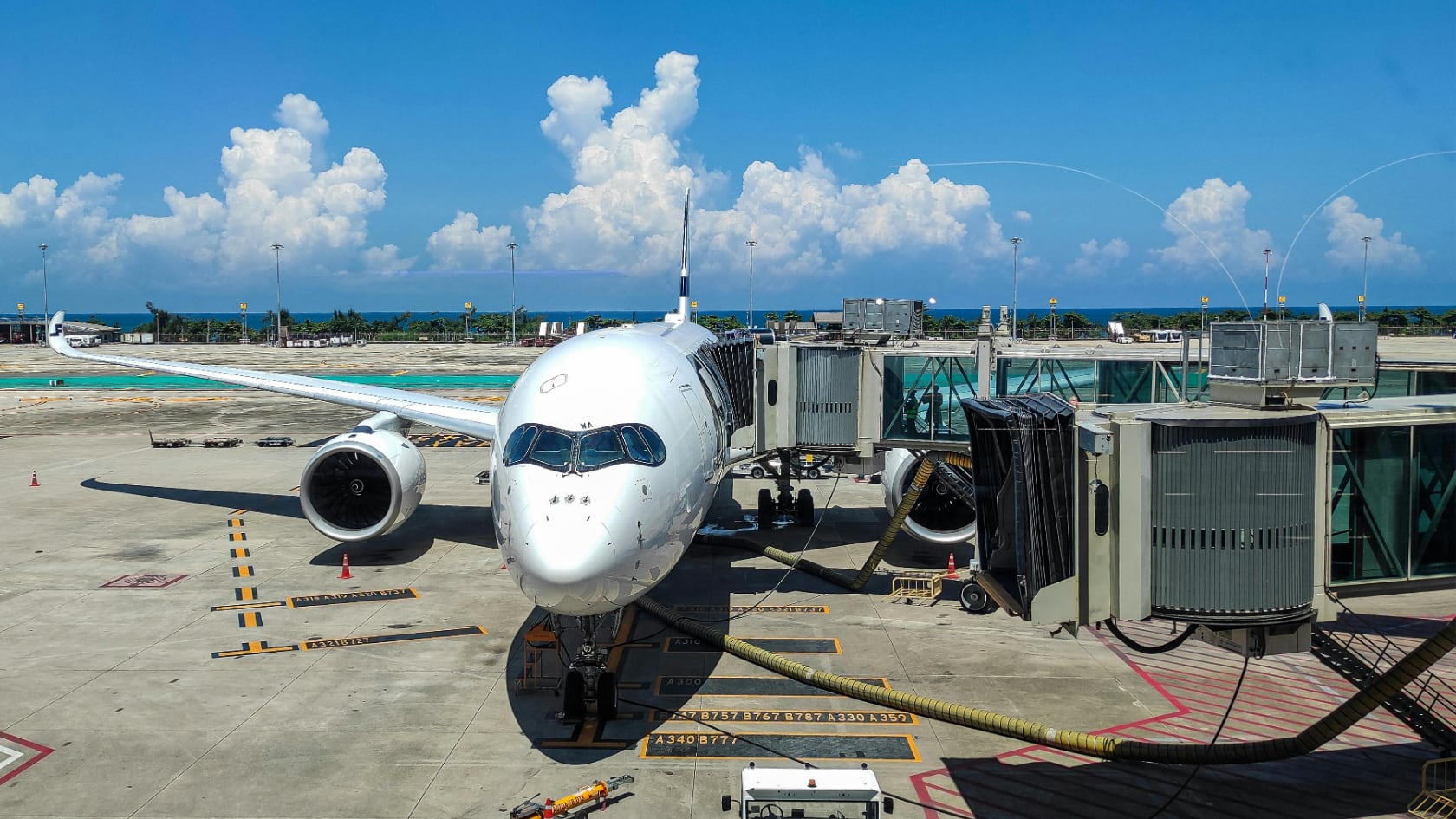 Austin-Bergstrom ejecuta un plan por etapas que en 2026 transforma su operación y proyecta nuevas terminales, estacionamientos y áreas de embarque hacia 2030. Imagen con fines ilustrativos