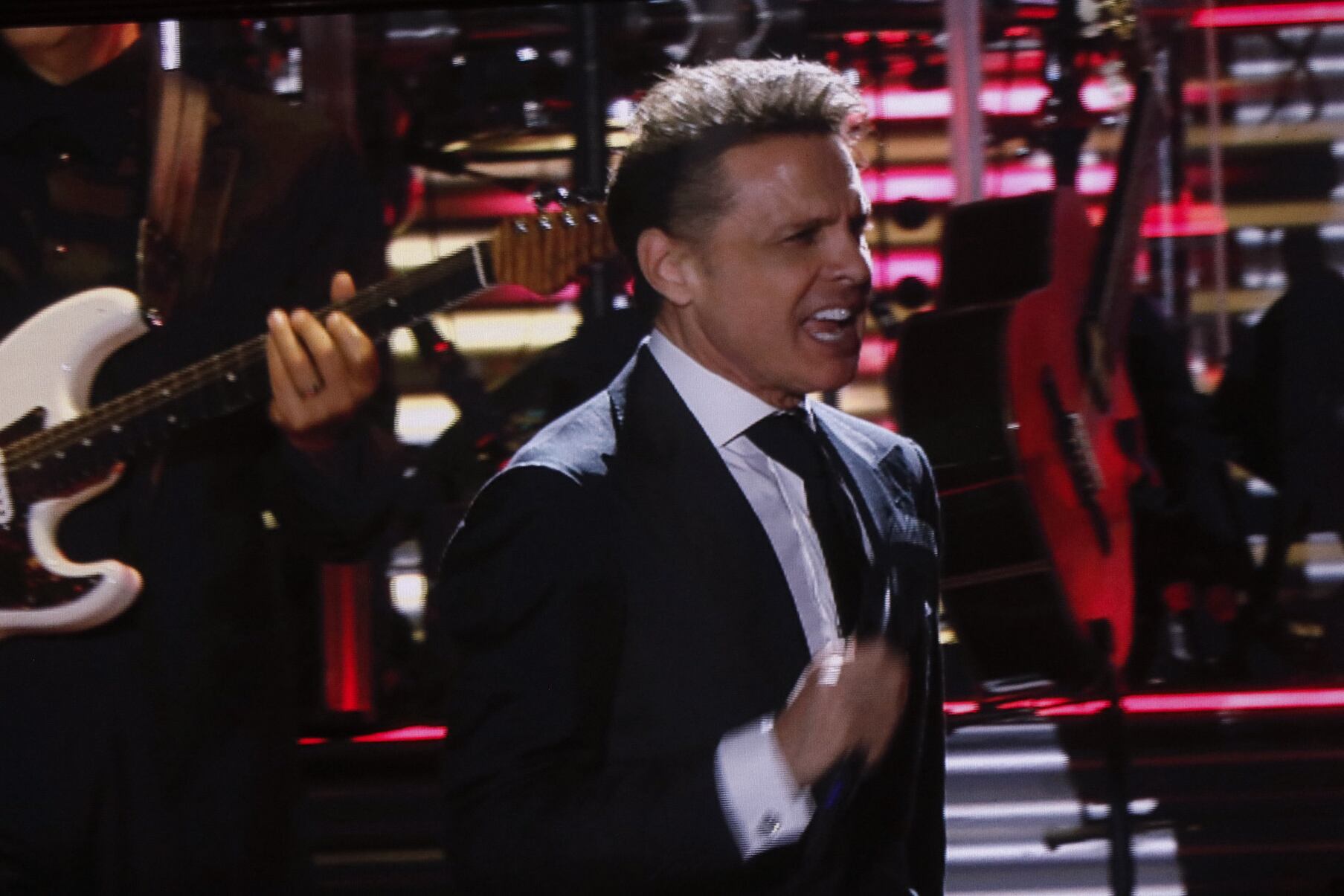 Concierto Luis Miguel 2024 Parque Viva / foto Lilly Arce