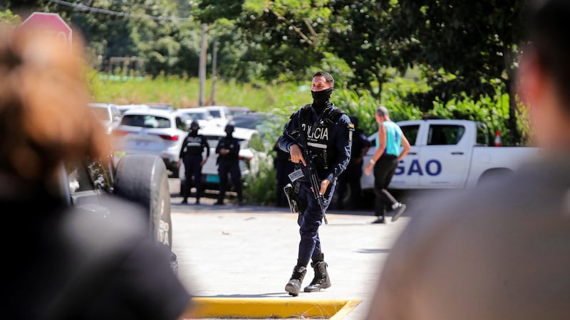 Editorial: Narcos unidos versus poderes del Estado en confrontación