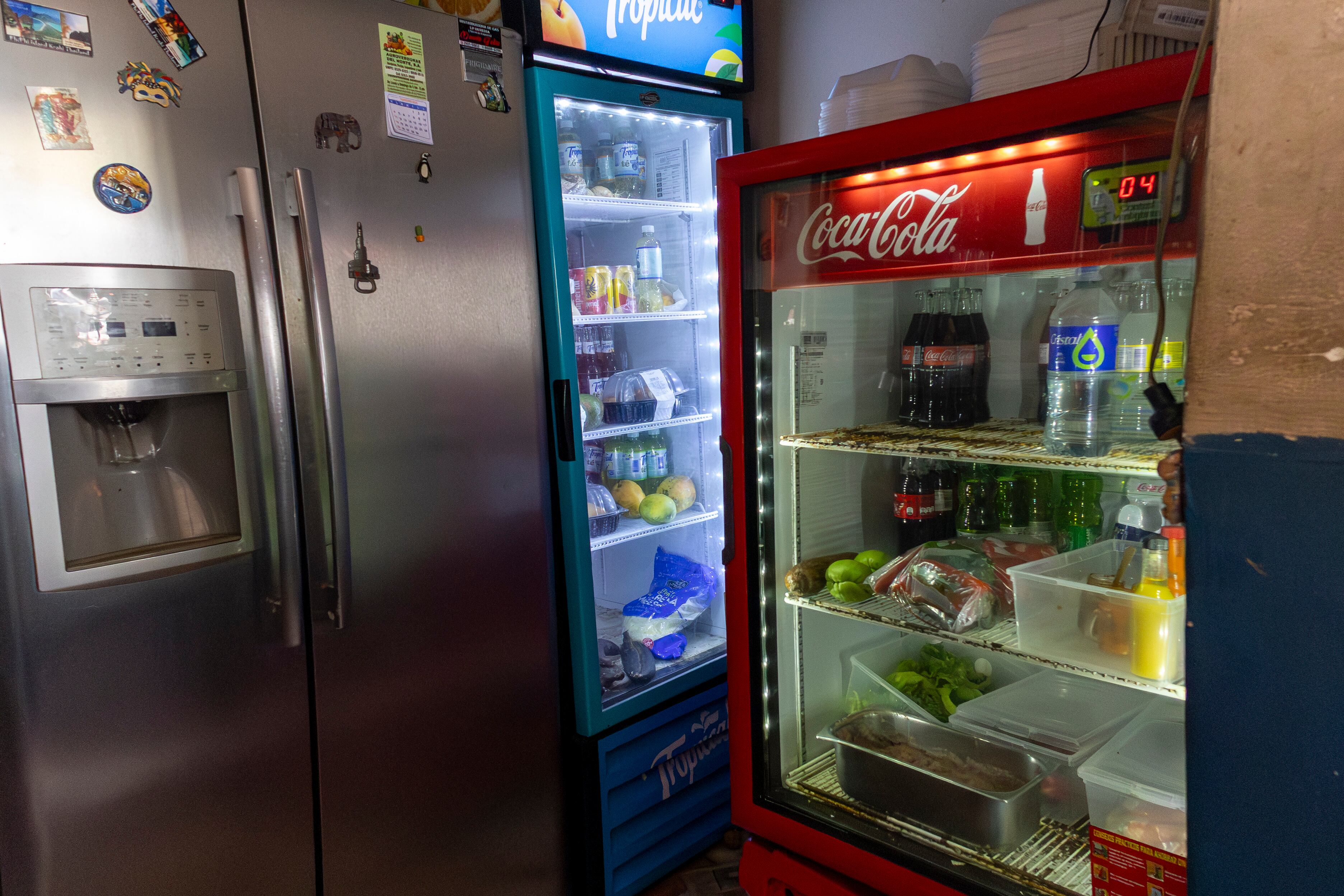 10/05/2024, San José, Tibas, fotografías para ilustrar el uso de la electricidad en locales comerciales y casas de habitación, que se van a ver afectados con los apagones que van a hacer las compañias de electricidad del país.